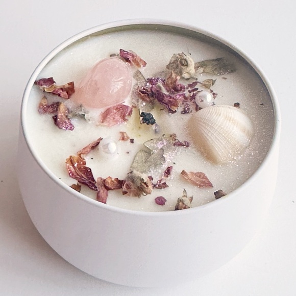 Handcrafted Aphrodite Ritual Candle – 8oz Tin for Self-Love - Picture 4 of 4